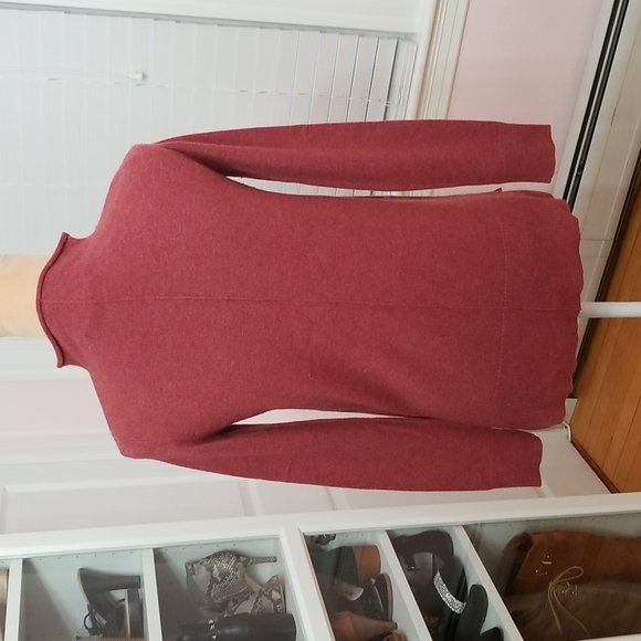 SOLD Max Studio Cashmere top - Picture 7 of 10